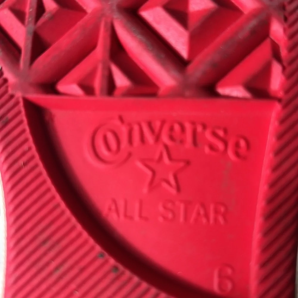 Like New - Low top Converse “Chucks” - Picture 4 of 7